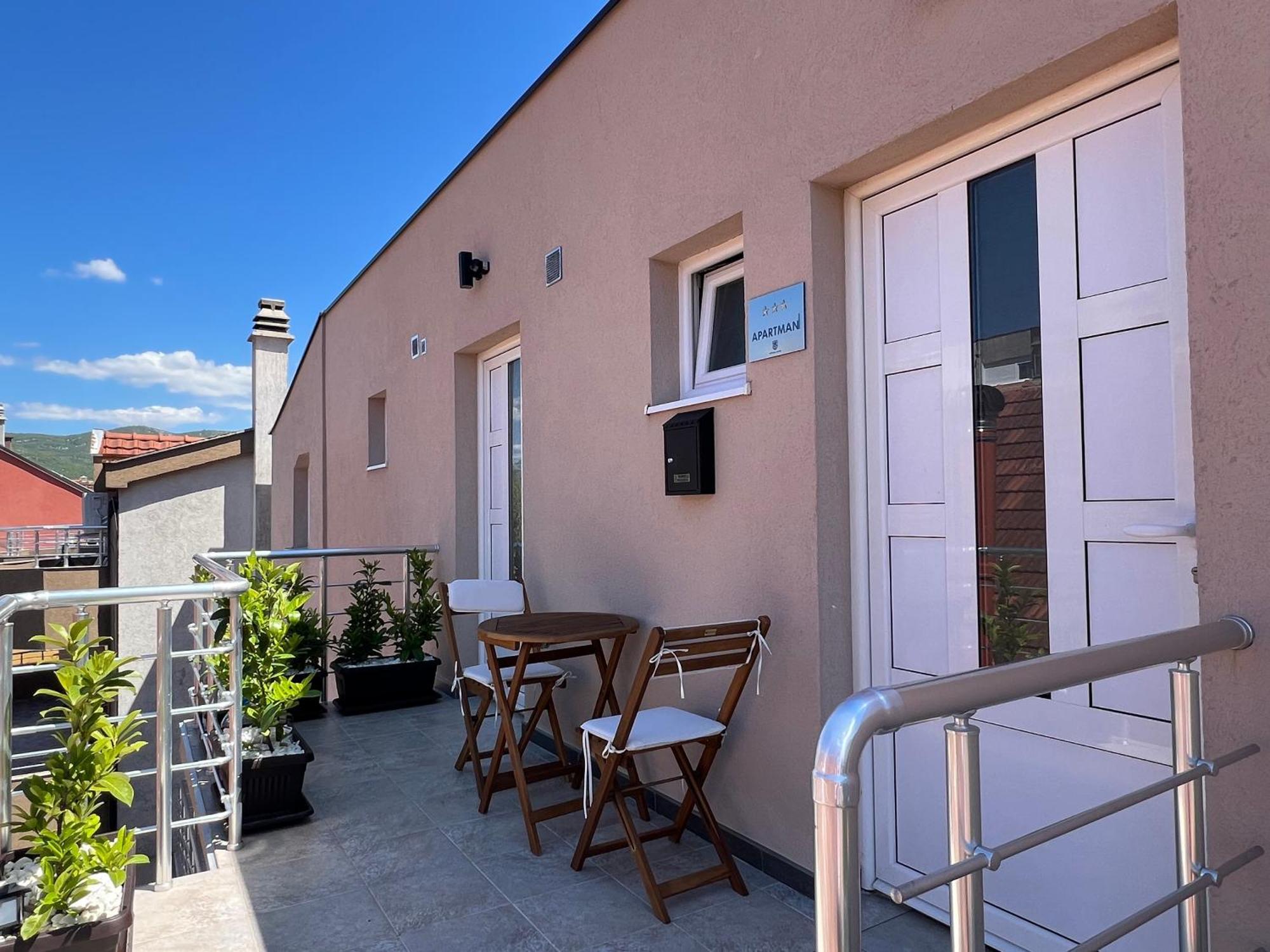 Apartman Scepanovic Niksic Exterior foto